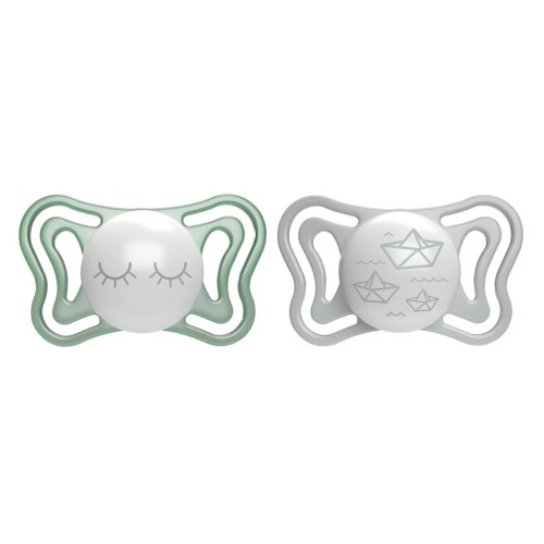 Chicco Forma Light Πιπίλα Σιλικόνης με Θήκη 16-36m για τη Νύχτα 2τμχ Chicco Forma Light Πιπίλα Σιλικόνης με Θήκη 16-36m για τη Νύχτα 2τμχ
